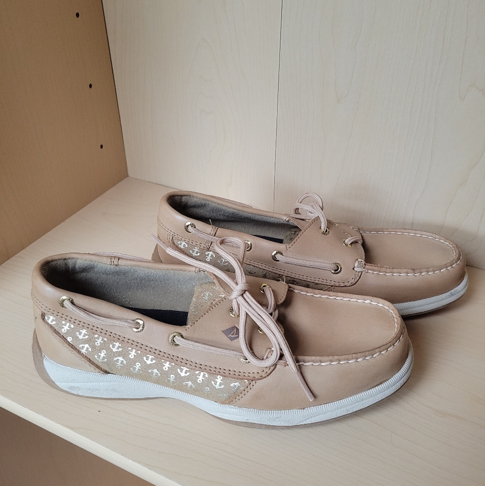 Sperry Topsiders Womens Size 7 with Anchors design